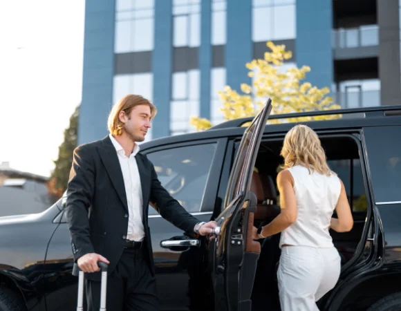 Luxor Transfer – 5 Reasons to Travel in Comfort and Style with elenortours