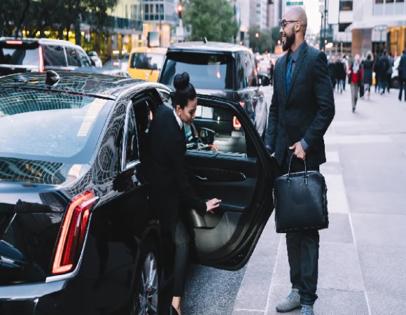 Private Limousine Transfer from Hurghada to Sharm El Sheikh