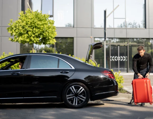 Transfer Luxor Airport to Hotel – 7 Great Benefits of Traveling with elenortours